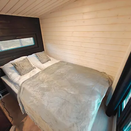 Lapland Riverside, Landscape Cabin, Kuukkeli, Yllaes, Tiny With Sauna, Fireplace, Terrace, Bbq, Wifi, Ski, Fishing, Pets Ok 度假居