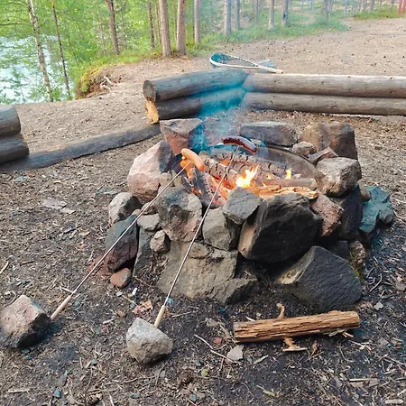 Lapland Riverside, Landscape Cabin, Kuukkeli, Yllaes, Tiny With Sauna, Fireplace, Terrace, Bbq, Wifi, Ski, Fishing, Pets Ok Äkäslompolo